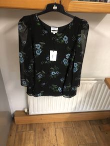 Ladies top