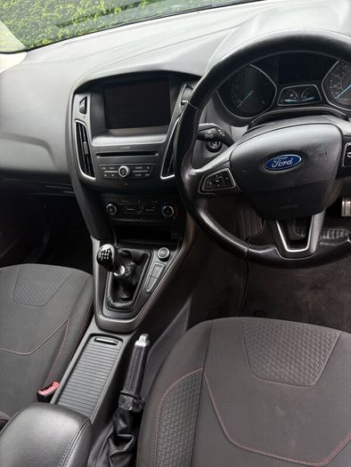 Ford Focus 1.0 Zetec S