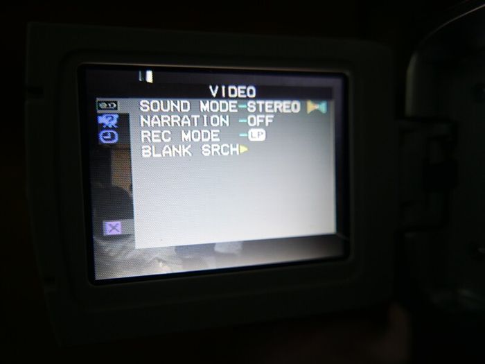 JVC GR-D247EK Handheld MiniDV Camcorder with charger Tested