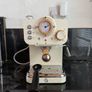 Swan Retro Pump Espresso Coffee Machine Image 3