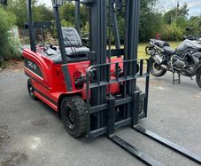 Electric Forklift 60 volt NEW