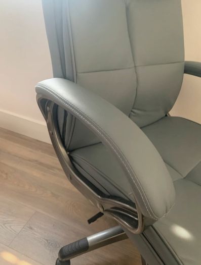Executive Grey Office Chair, As New, Collection Only (Limerick)