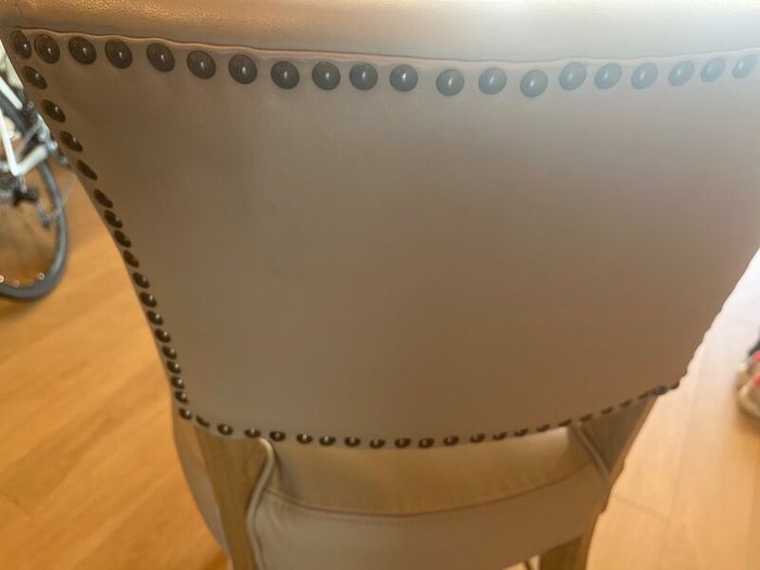 2 Kitchen Bar Stools 40 each