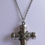 Vintage 925 Sterling Silver large Cross Pendant and Chain length 20" - 22g Image 2