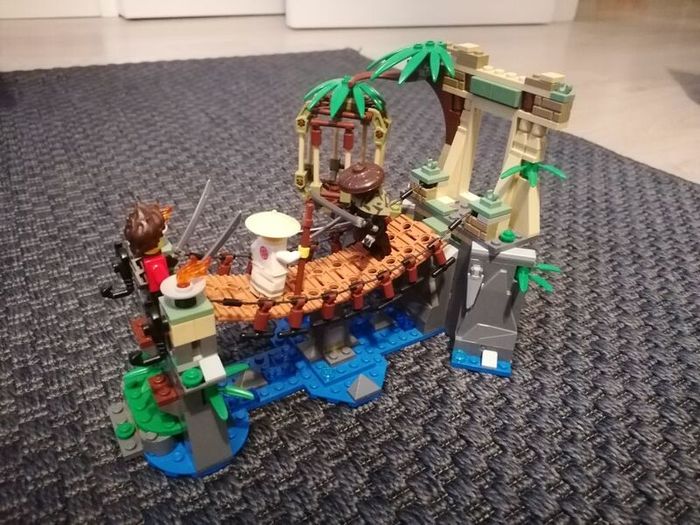 Lego Ninjago Movie Master Falls