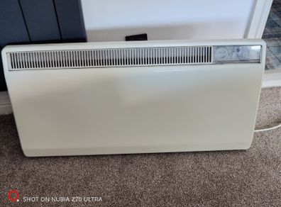 Dimplex wall heater