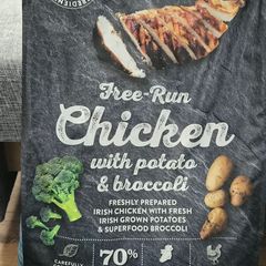 Dog food : "GO NATIVE" kibble