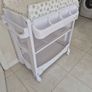 Babylo changing table Image 2
