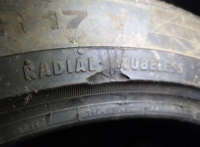 3 225/45/17 tyres
