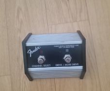 fender 2 button 3 function Amplifier footswitch