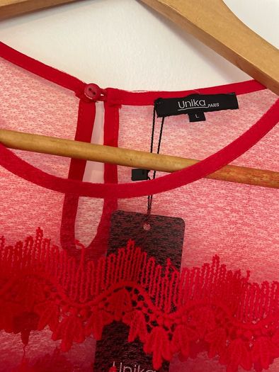 Unika red top size 12 - New
