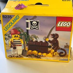 Vintage pirate Lego