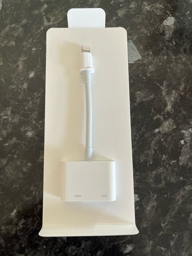 Apple Lightning to Digital AV Adapter