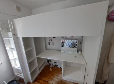 bunk bed