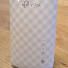 WiFi extender tp-link AC750 RE200