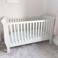 mama's and papas Mia sleigh cot bed