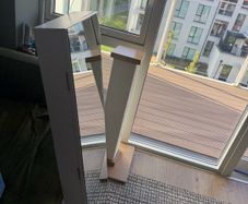 Mirrored Lockable Jewellery Cabinet