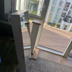 Mirrored Lockable Jewellery Cabinet