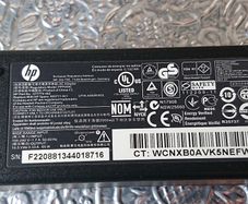 HP laptop AC adaptor