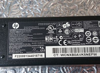 HP laptop AC adaptor