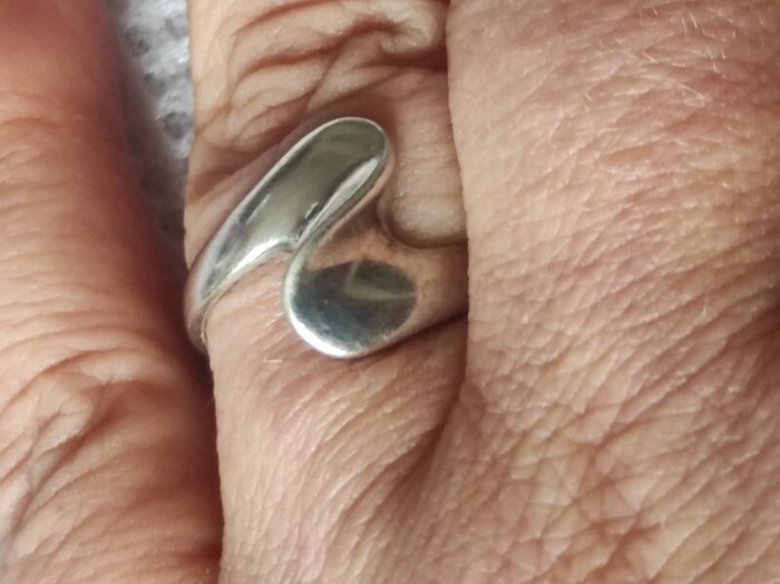 Vintage sterling silver ring