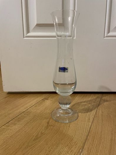 Duiske engagement vase