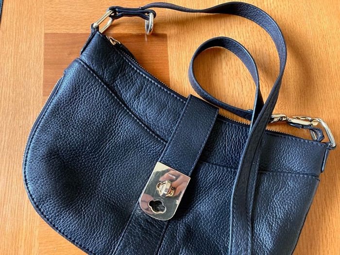 Convertible Jaeger leather bag