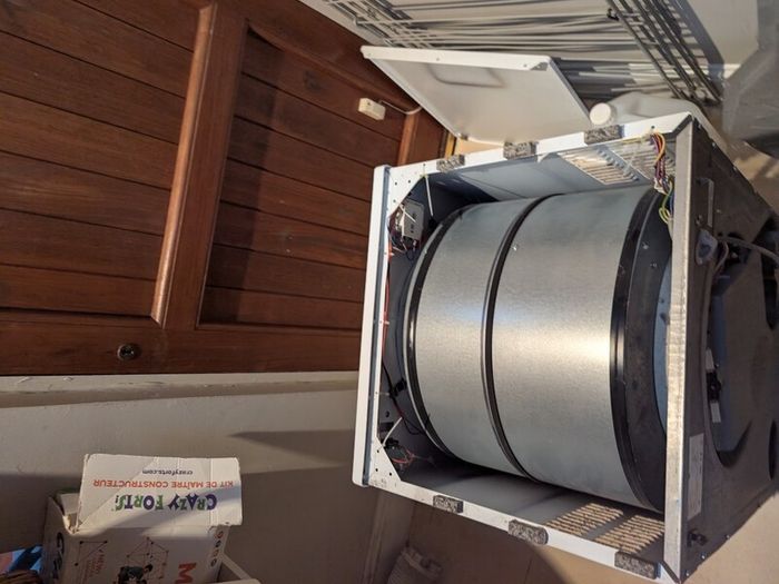 White Knight 3kg tumble dryer, needs capacitor replaced