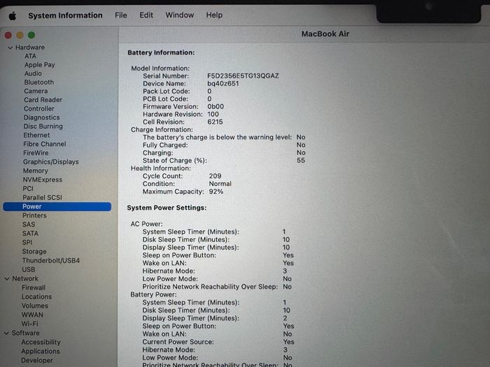 MacBook Air M2 13-inch (2022) for sale.