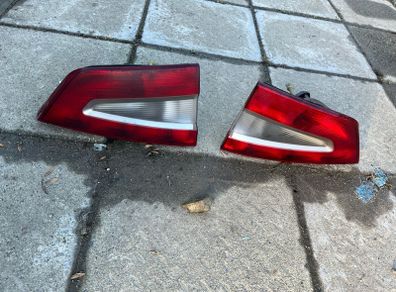 ford galaxy tail lights