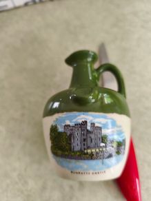 Small rum decanter flaske with bunratty castle scene