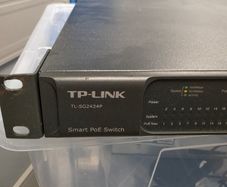 TP link Sg2424p POE switch