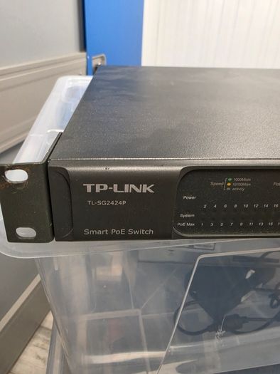 TP link Sg2424p POE switch