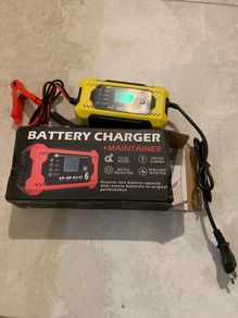 Battery Charger, 12V intelligent pulse repair 6 amp Battery Charger & Maintainer