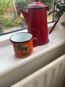 Free Enamel Smaltum colourful mug with this Vintage - Mid Century Red Enamel Coffee Pot with attached lid - 17 cm to lid level