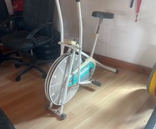 Stationary bike