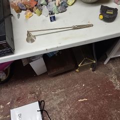 Candle snuffer
