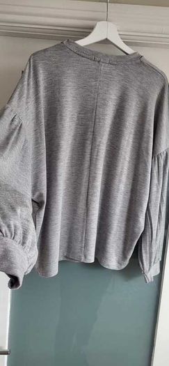 Stradivarius grey pearl batwing top Sz L (Fit 12-14)