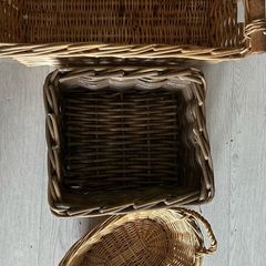 Woven trays