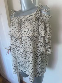 BNWT PEP&CO off shoulders top size UK16/18 EU44/46 Postage included