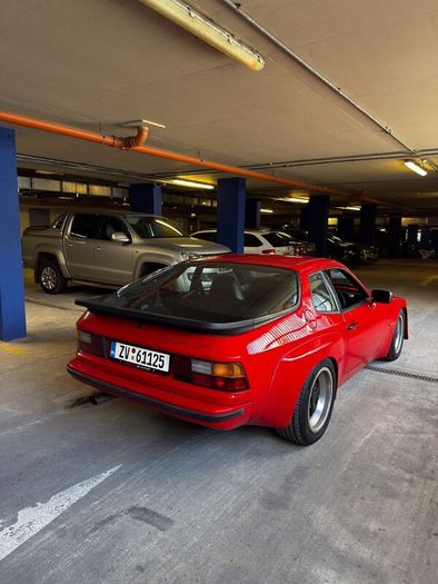 Porsche 924 Carrera GT Replica