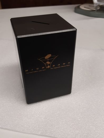 Savings box