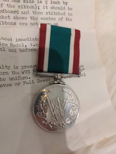 VINTAGE Women's Voluntary Service Medal