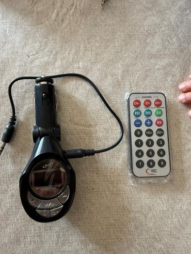 car Fm transmitter with remote control