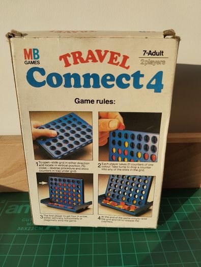 Vintage Travel Connect 4 (1982 Edition) content untouched