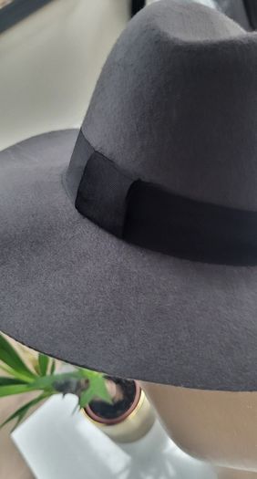 Witchery 100% Wool Grey Fedora - One Size