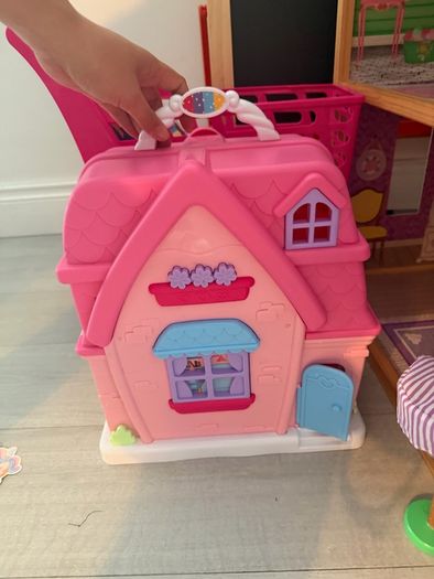 Doll house