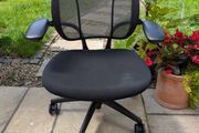 ergonomic office chair