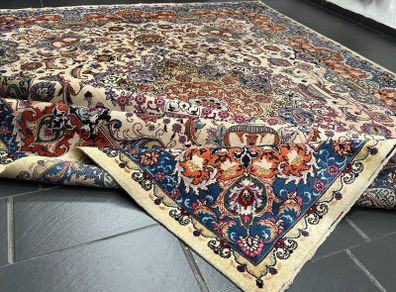 P.ersian Kasmir Rug (KaSig) ( 3.90 x 3.05cm)