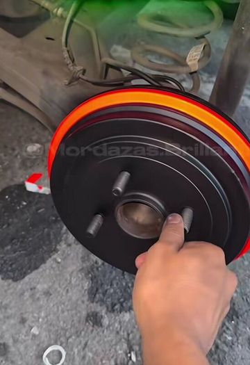 Brake System Restoration & Custom Auto Decor